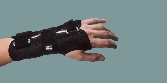 Wrist-Braces